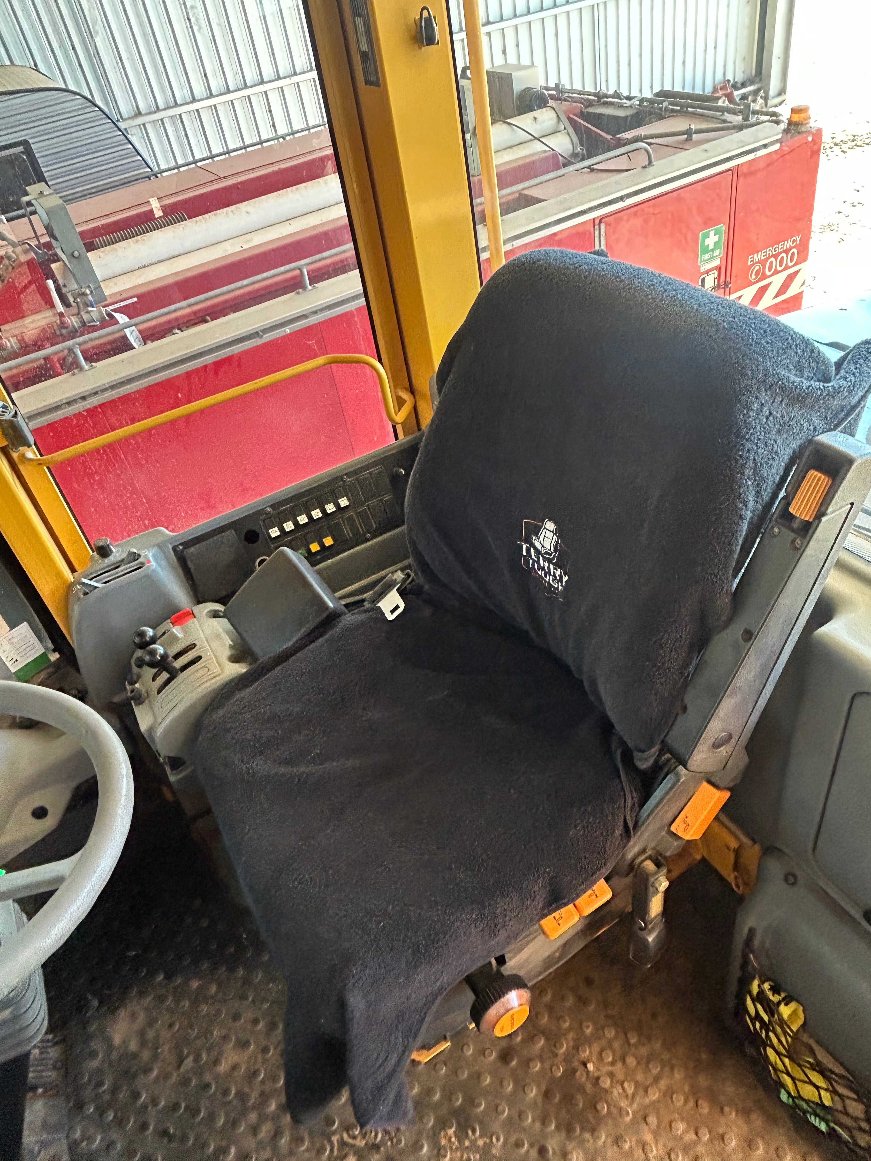 Terry Tough seat cover Vol.1