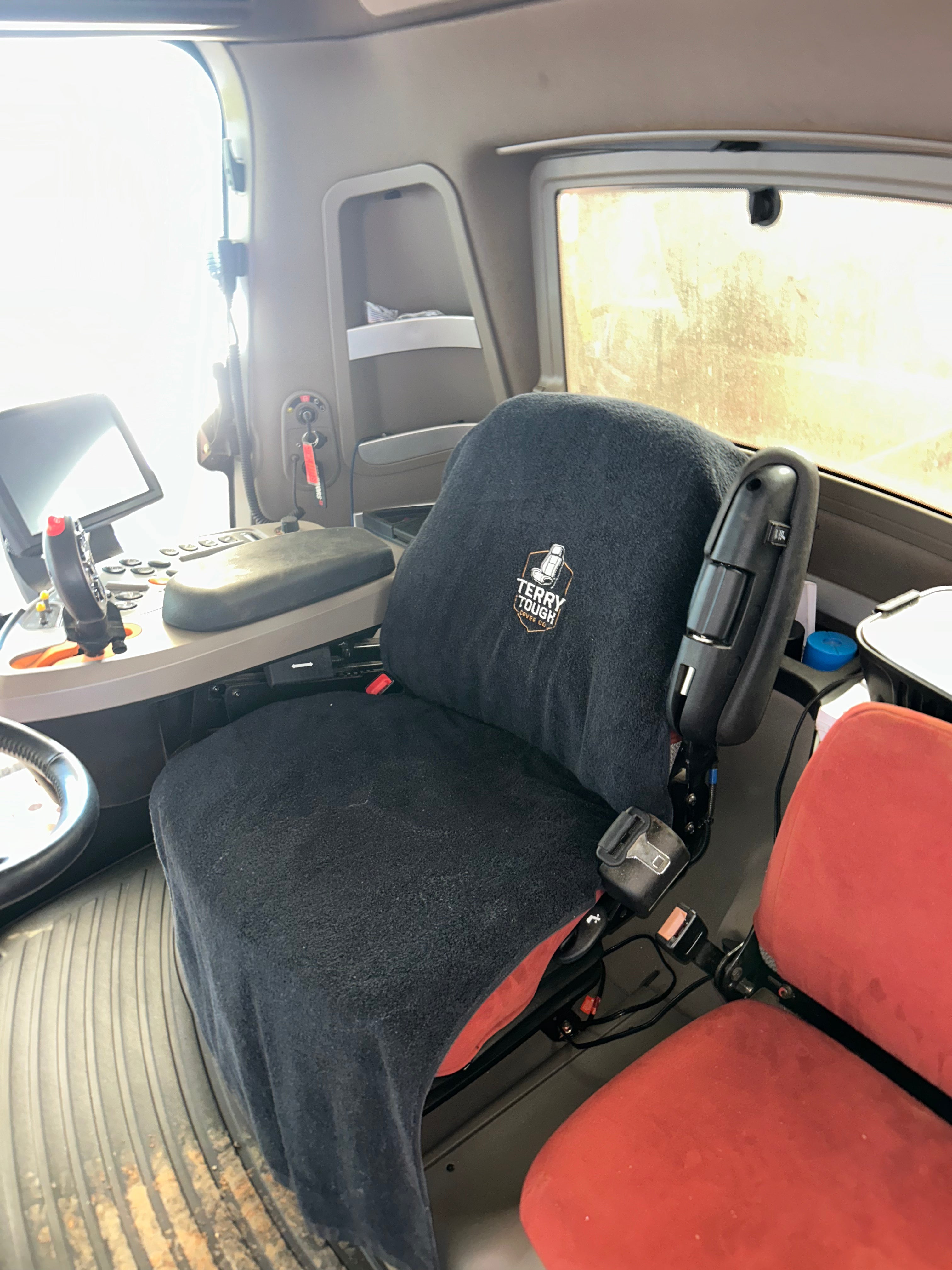 Terry Tough seat cover Vol.1